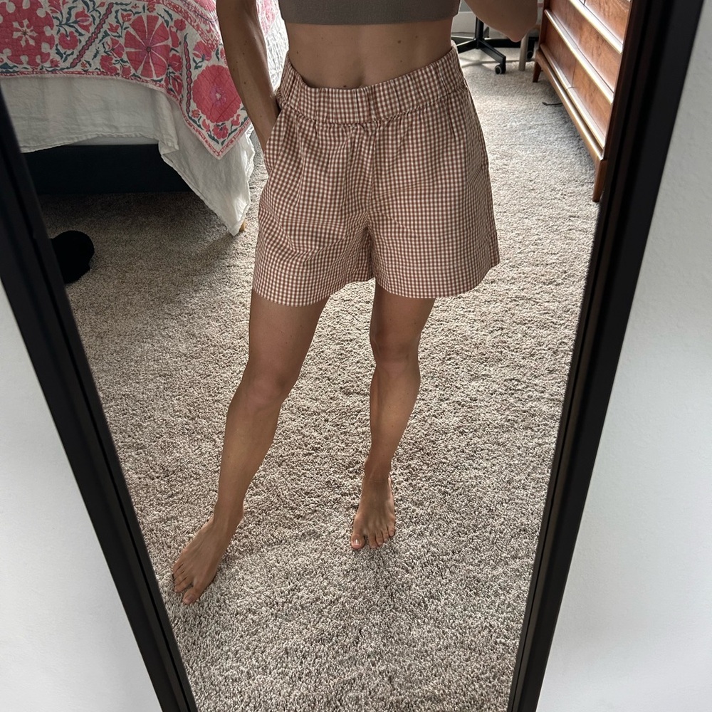 Everlane easy short